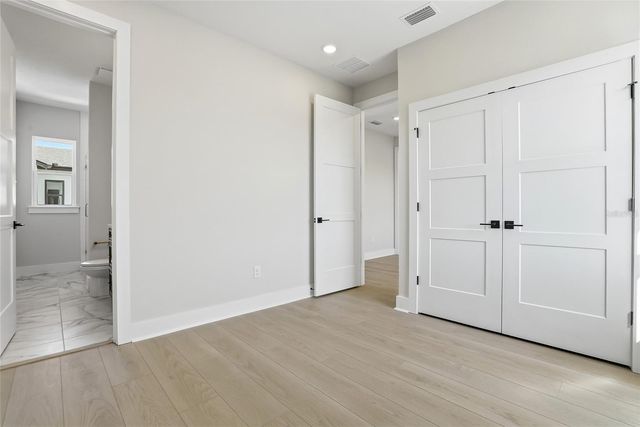 3005 1ST AVENUE N, St Petersburg, FL 33713