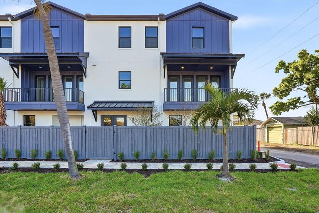 3005 1ST AVENUE N, St Petersburg, FL 33713