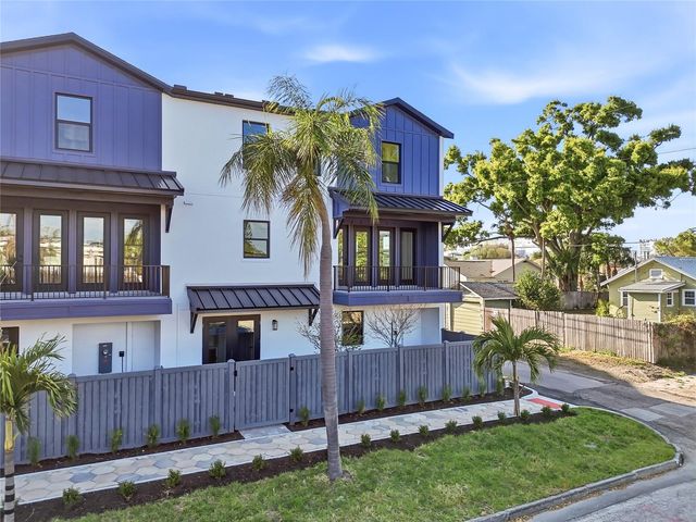 3005 1ST AVENUE N, St Petersburg, FL 33713