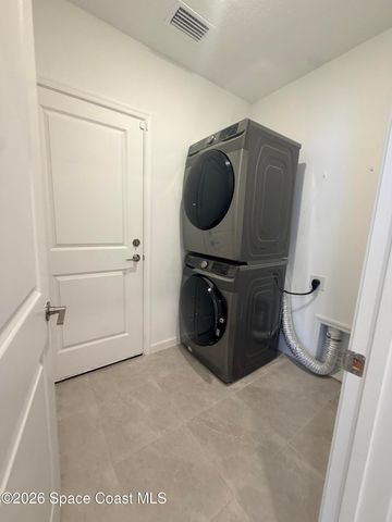 1707 Colebrook Circle SW, Palm Bay, FL 32908