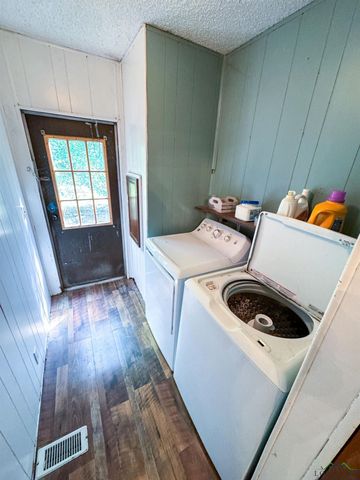 4267 FM 96, Atlanta, TX 75551