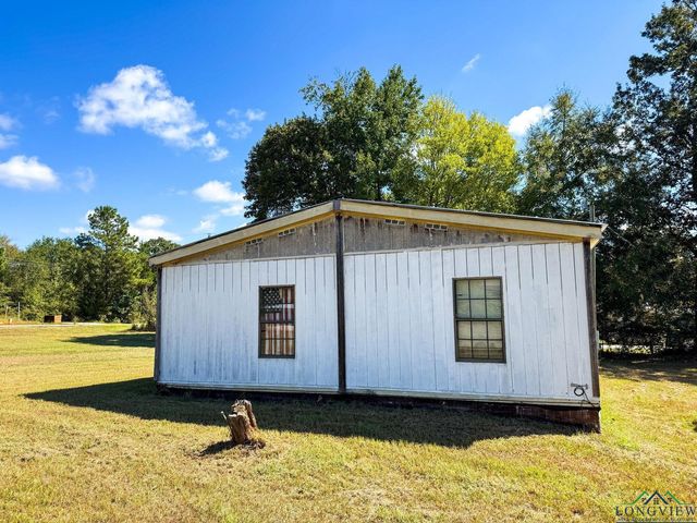 4267 FM 96, Atlanta, TX 75551