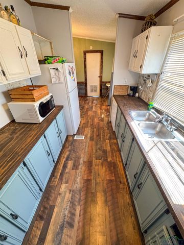 4267 FM 96, Atlanta, TX 75551