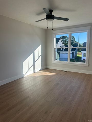 7658 W Julia Drive, Ellettsville, IN 47429
