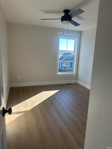 7658 W Julia Drive, Ellettsville, IN 47429