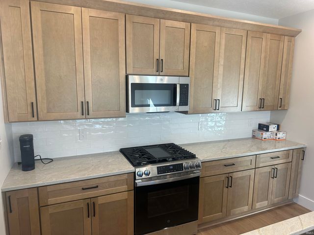 7658 W Julia Drive, Ellettsville, IN 47429