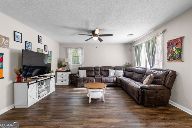 89 Bailey Drive, Newnan, GA 30263