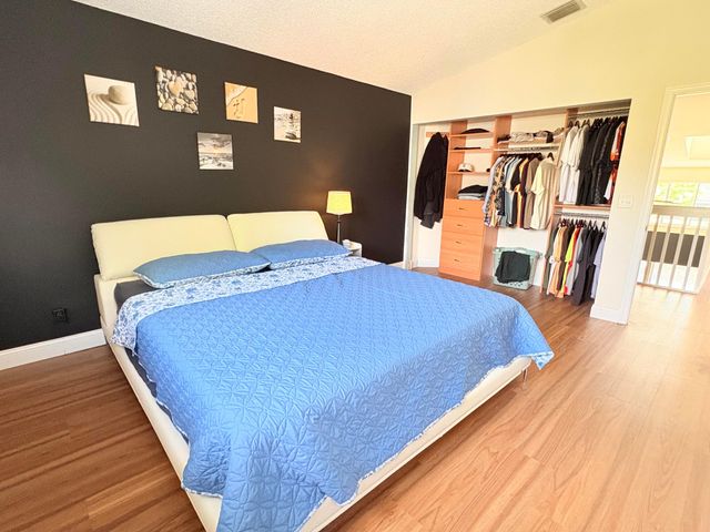 2052 E Discovery Cir Circle E, Deerfield Beach, FL 33442