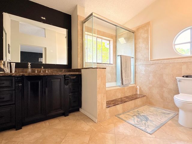 2052 E Discovery Cir Circle E, Deerfield Beach, FL 33442