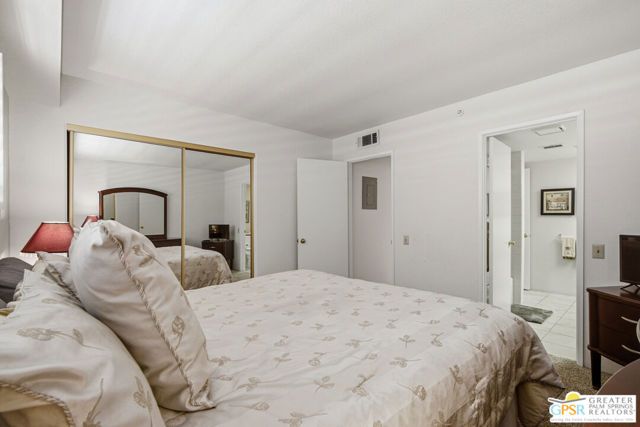 255 S Avenida Caballeros 113, Palm Springs, CA 92262