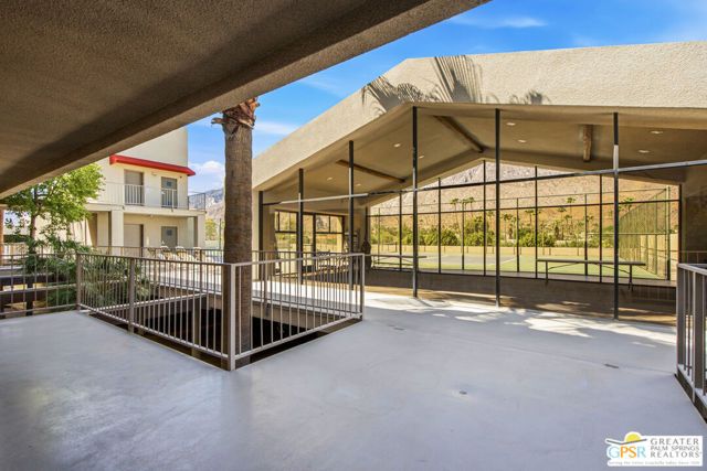 255 S Avenida Caballeros 113, Palm Springs, CA 92262