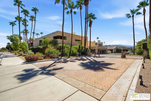 255 S Avenida Caballeros 113, Palm Springs, CA 92262