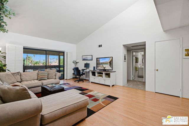 255 S Avenida Caballeros 113, Palm Springs, CA 92262