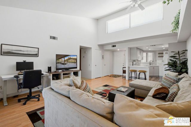 255 S Avenida Caballeros 113, Palm Springs, CA 92262