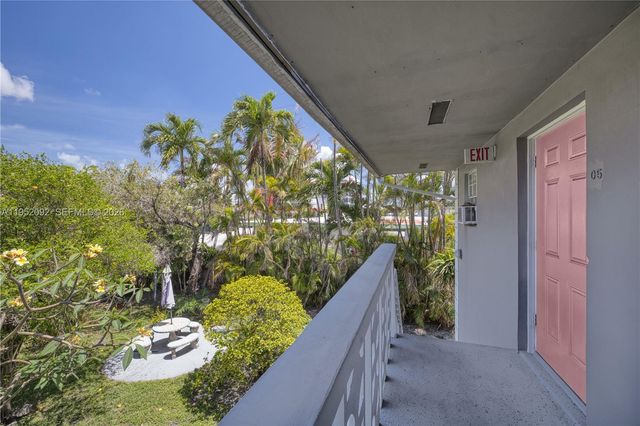 400 SE 31st Street 5, Fort Lauderdale, FL 33316