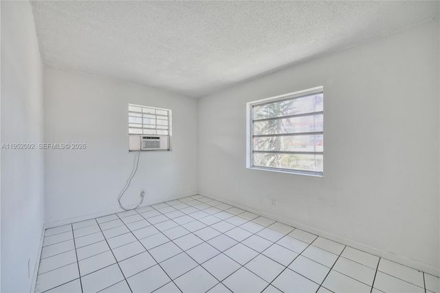 400 SE 31st Street 5, Fort Lauderdale, FL 33316