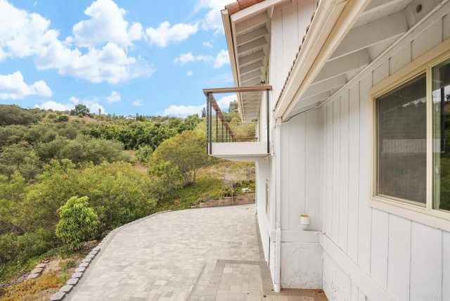 2645 Daisy Ln, Fallbrook, CA 92028