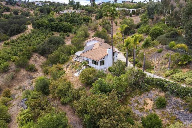 2645 Daisy Ln, Fallbrook, CA 92028