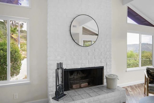 2645 Daisy Ln, Fallbrook, CA 92028