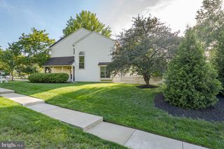 16 CARLYLE CT, Robbinsville, NJ 08691