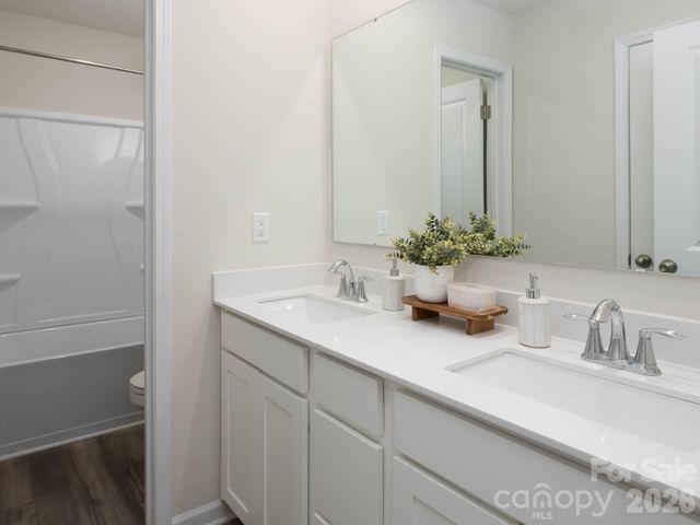 2925 Legacy Ridge Lane, Catawba, NC 28609