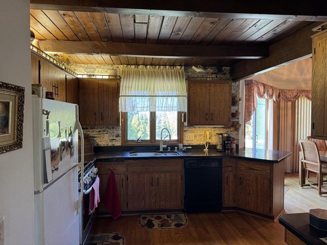 S78W31428 Sugden ROAD, Mukwonago, WI 53149