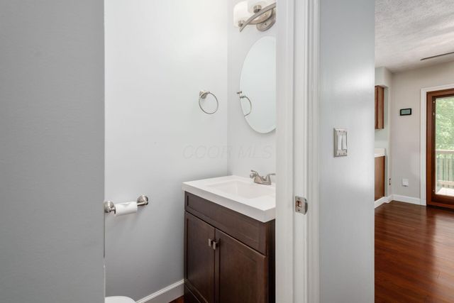 3925 Roxham Court, Columbus, OH 43230