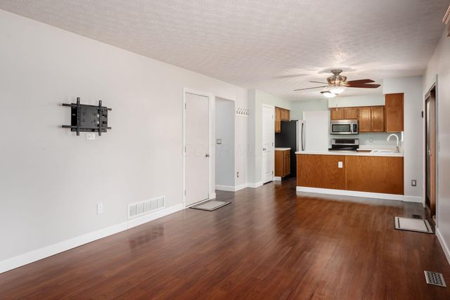 3925 Roxham Court, Columbus, OH 43230