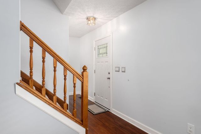 3925 Roxham Court, Columbus, OH 43230