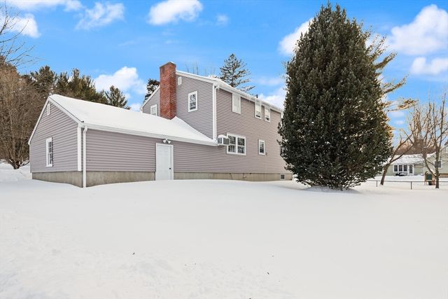16 Briarwood Avenue, Reading, MA 01867