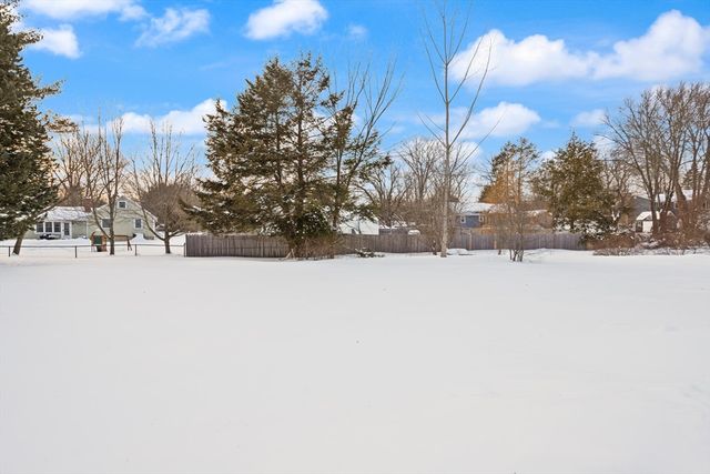 16 Briarwood Avenue, Reading, MA 01867