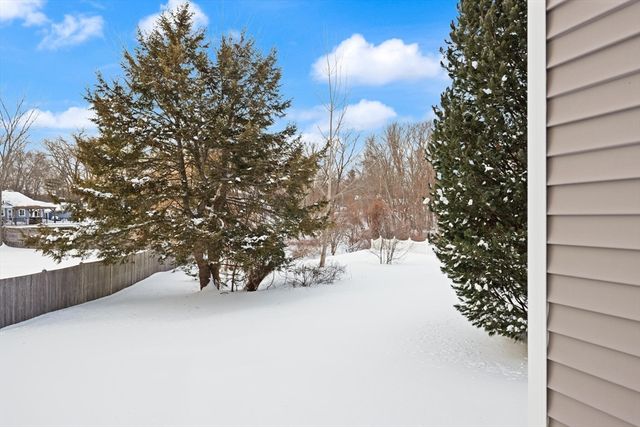 16 Briarwood Avenue, Reading, MA 01867