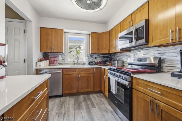 1026 Bergen Ave, Linden City, NJ 07036