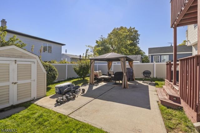 1026 Bergen Ave, Linden City, NJ 07036