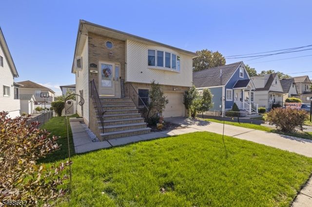 1026 Bergen Ave, Linden City, NJ 07036
