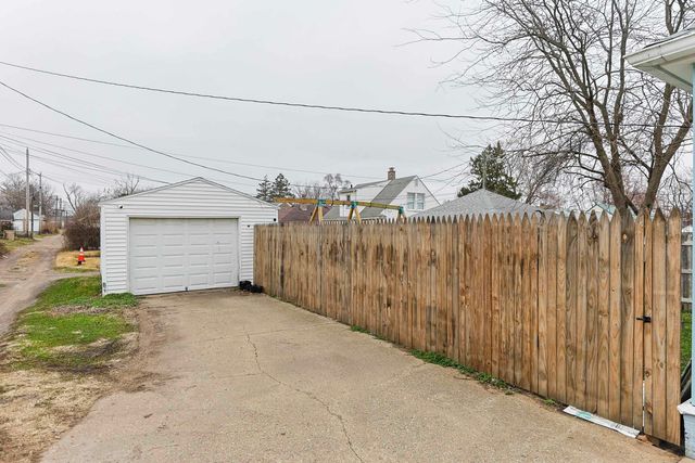 2609 Rush Street, South Bend, IN 46614