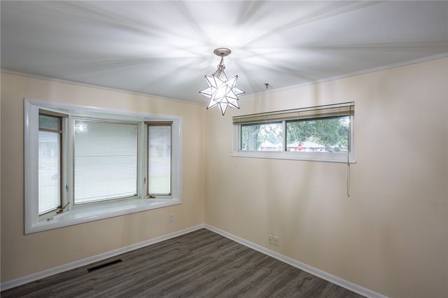 4689 Loxley Drive, West Carrollton, OH 45439