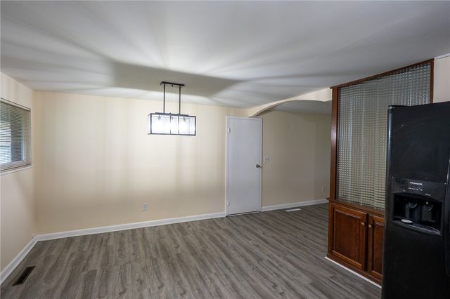 4689 Loxley Drive, West Carrollton, OH 45439