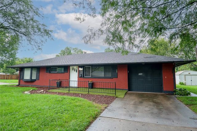 4689 Loxley Drive, West Carrollton, OH 45439