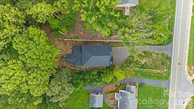 337 Petree Road, Winston Salem, NC 27106