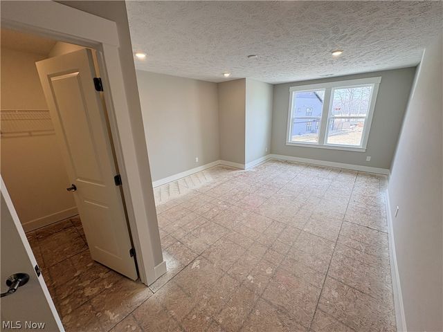 4127 Averi Lane, Orange, OH 44122