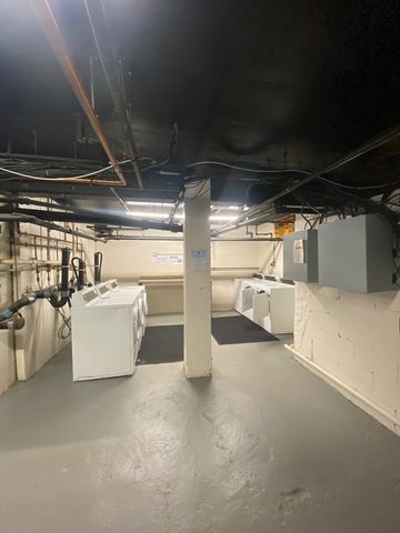 2003 Commonwealth Avenue 8, Boston, MA 02135