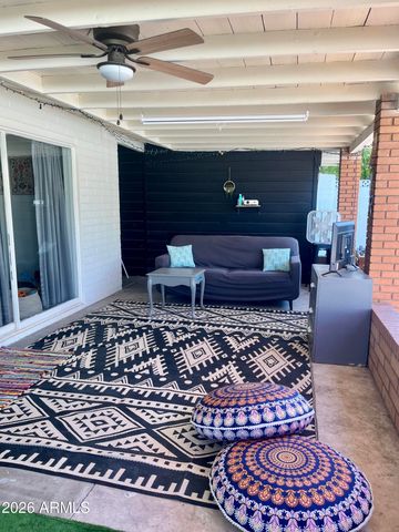 1222 E MCLELLAN Boulevard, Phoenix, AZ 85014