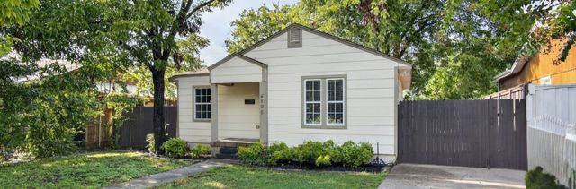 4806 W University Boulevard, Dallas, TX 75209