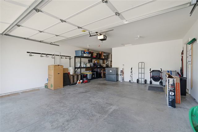 2758 O Avenue NW B, Cedar Rapids, IA 52405
