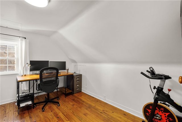 630 Arden Ln, Mt Lebanon, PA 15243