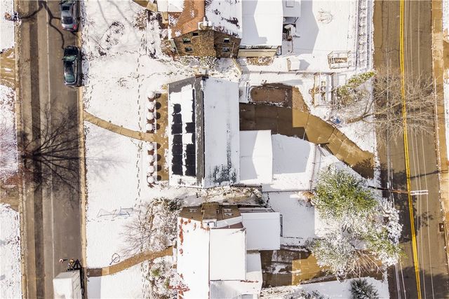 630 Arden Ln, Mt Lebanon, PA 15243