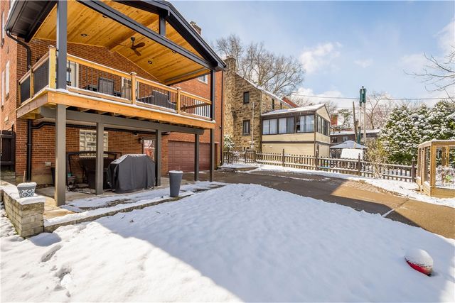 630 Arden Ln, Mt Lebanon, PA 15243