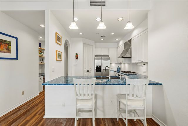 224 W Cotter Ave 203, Port Aransas, TX 78373