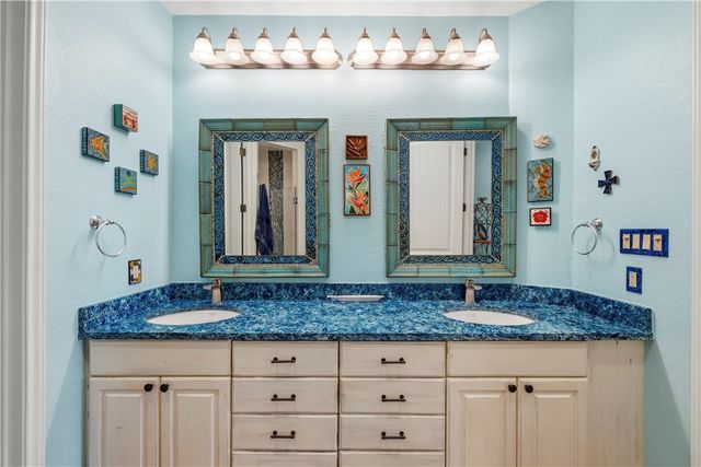 224 W Cotter Ave 203, Port Aransas, TX 78373